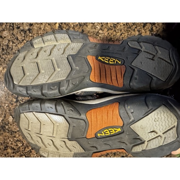 Keen Newport Water Shoes Size 10 EUC SB13 main image 5
